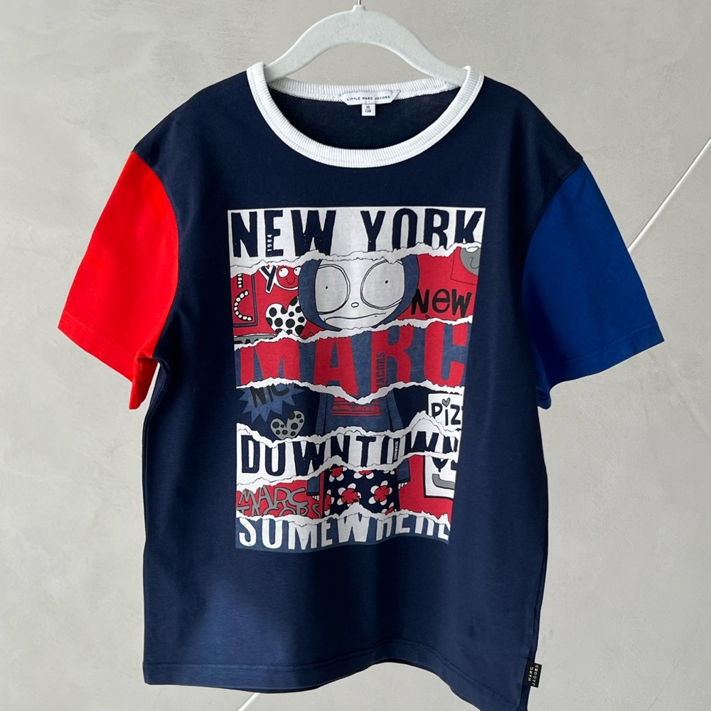 Little Marc Jacobs T-Shirt. Size 6T